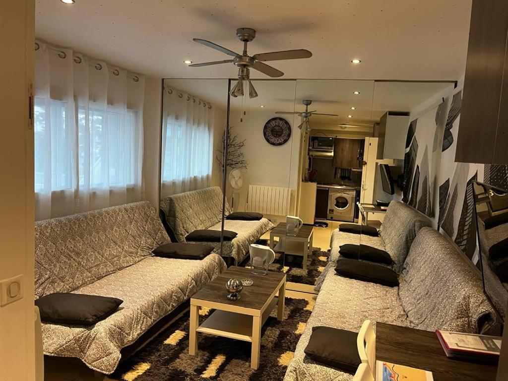 Studio A 2 Pas De La Plage Villeneuve-Loubet Εξωτερικό φωτογραφία